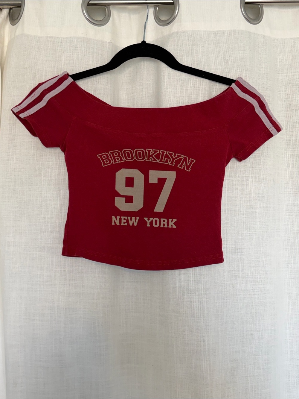 Love Poem Brooklyn 97 Off The Shoulder Crop Top Red S